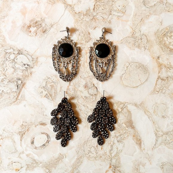 Vintage Jewelry - Bundle (2) Lux Black Vintage Deco Victorian Gothic Style Earrings Drop Chain